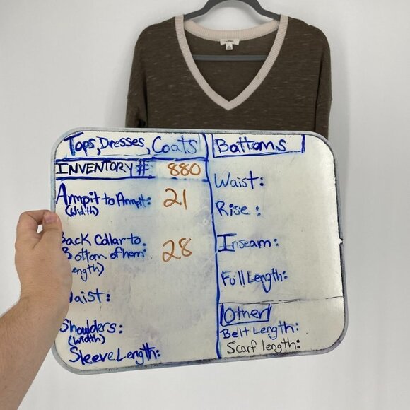 Wilfred heathered brown white vneck Sherbrooke top - Picture 15 of 16